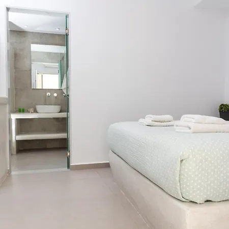 Naxos Ark 3* Naxos City