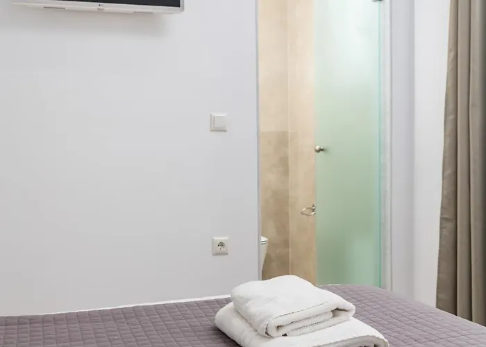 Naxos Ark Hotel apartamentowy 3*