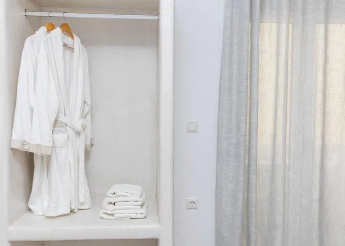 Naxos Ark Hotel apartamentowy