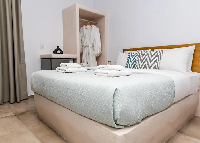 Hotel apartamentowy Naxos Ark 3*