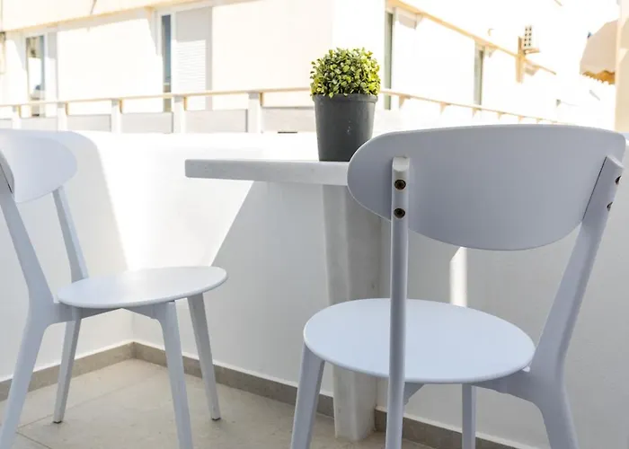 Hotel apartamentowy Naxos Ark 3*